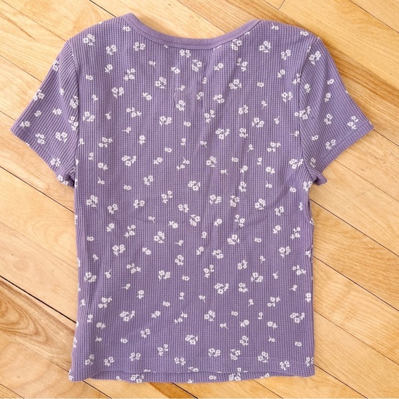 Gap Purple Floral Ribbed Tee - Size L - Picture 3 of 3